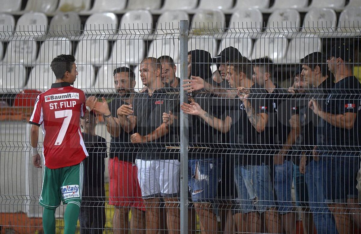 GALERIE FOTO Patrick Petre a revenit în "Ștefan cel Mare" ca adversar al lui Dinamo: "Nu mi-am dorit neapărat să marchez" + Gestul fanilor la final