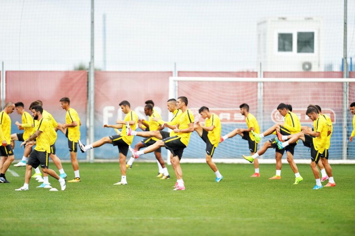 VIDEO + FOTO Florinel Coman, la antrenamentul oficial înainte de Sporting » Prima "piedică" la FCSB