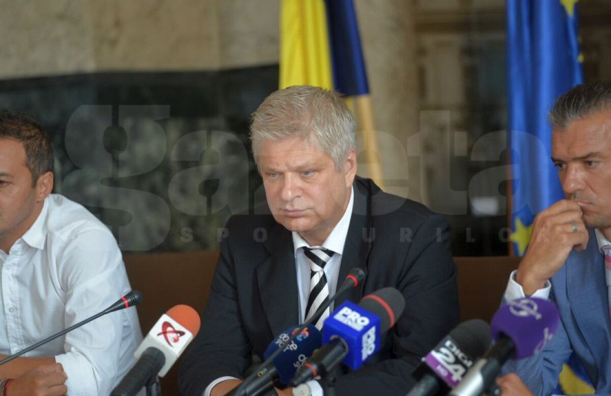 OFICIAL / GALERIE FOTO +  VIDEO Rapid, "membră" de partid » Niculae, Pancu, Burcă și Șumi au prezentat azi noul proiect vișiniu în sala primăriei pesedistului Tudorache » Buget dublu față de Steaua!