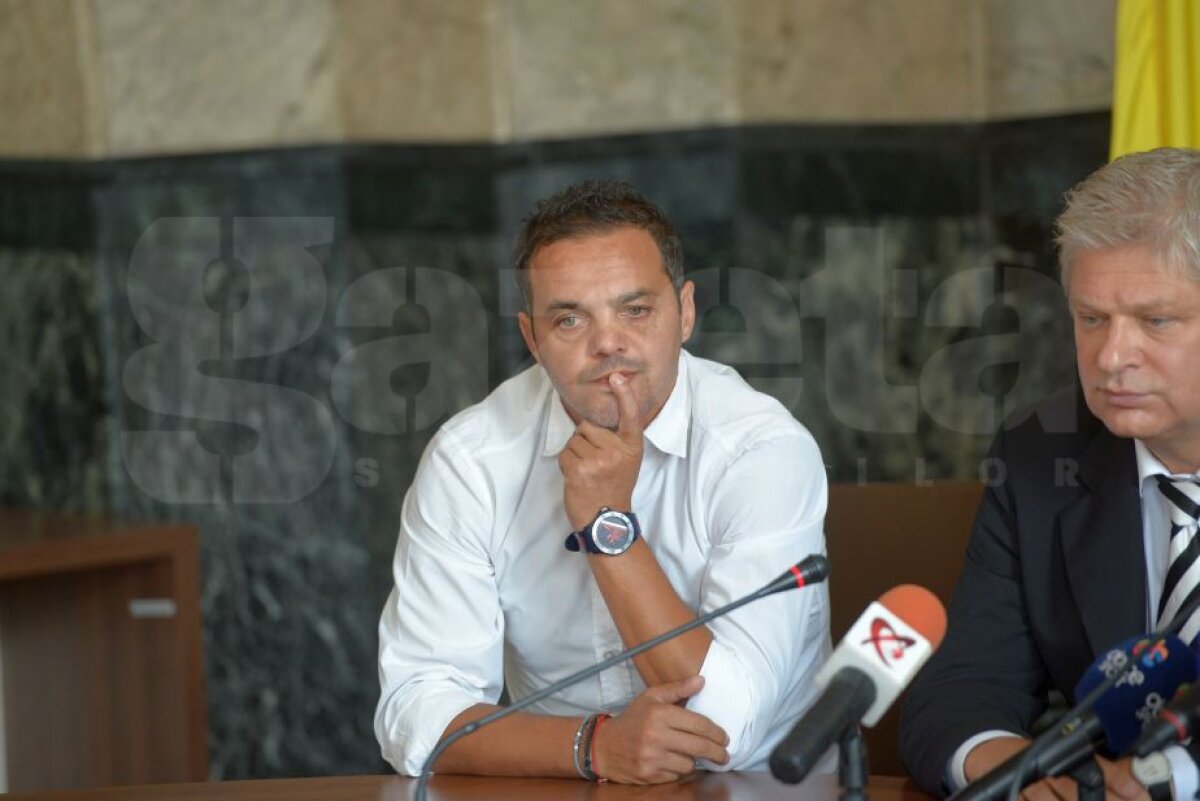 OFICIAL / GALERIE FOTO +  VIDEO Rapid, "membră" de partid » Niculae, Pancu, Burcă și Șumi au prezentat azi noul proiect vișiniu în sala primăriei pesedistului Tudorache » Buget dublu față de Steaua!