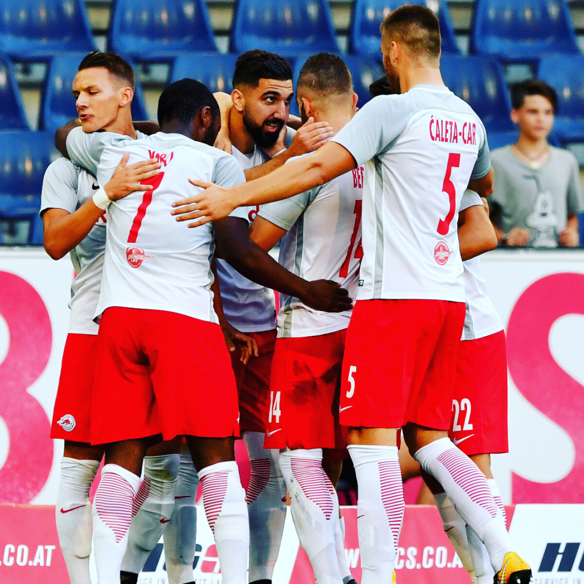 FOTO+VIDEO » RB Salzburg - Viitorul 4-0 » Campioana, OUT din Europa!