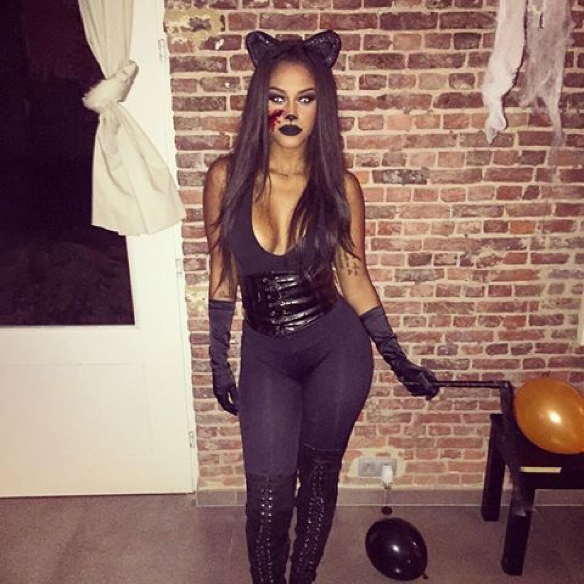 FOTO Are lipici la Mario » Logodnă neașteptată: Fanny Neguesha se va căsători!