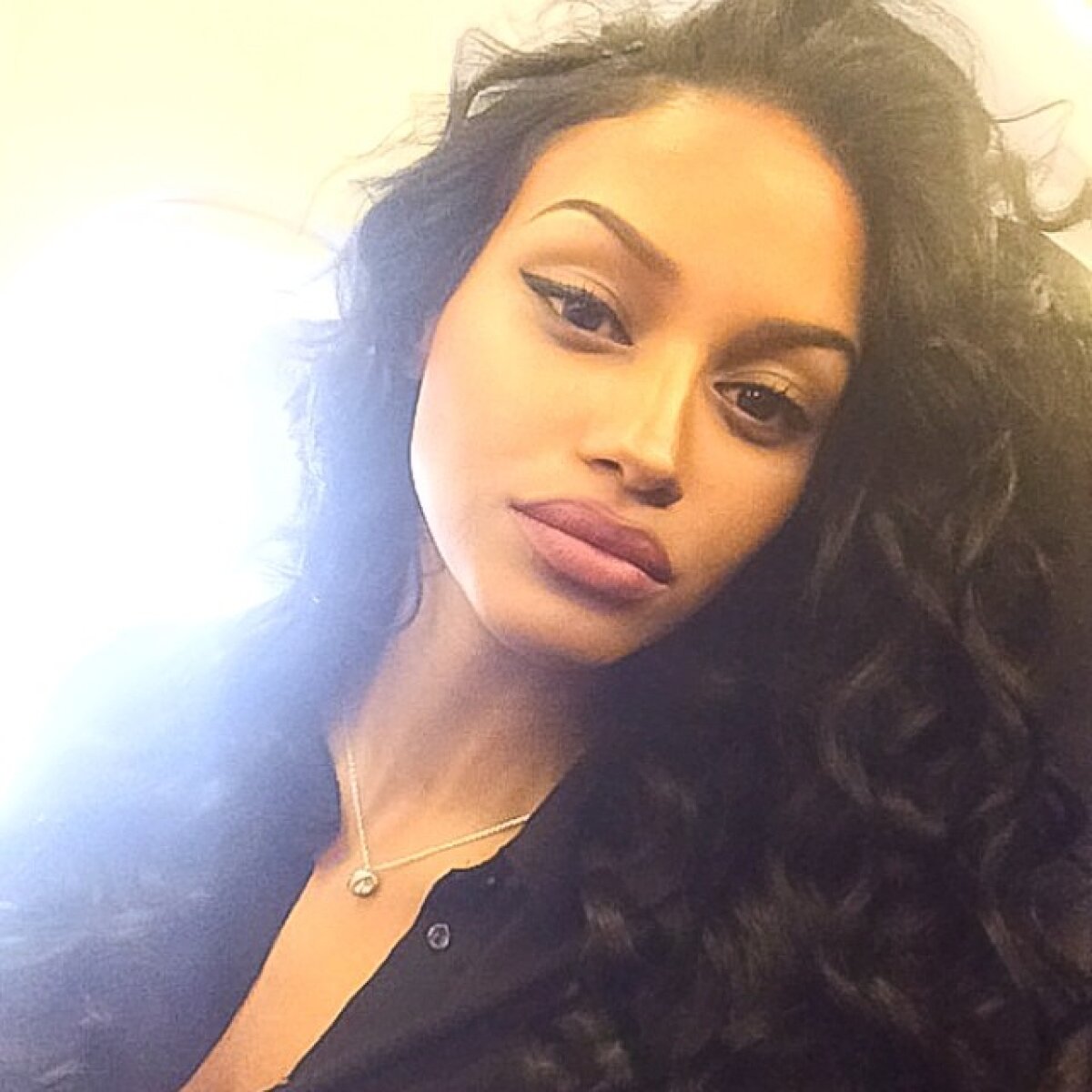 FOTO Are lipici la Mario » Logodnă neașteptată: Fanny Neguesha se va căsători!