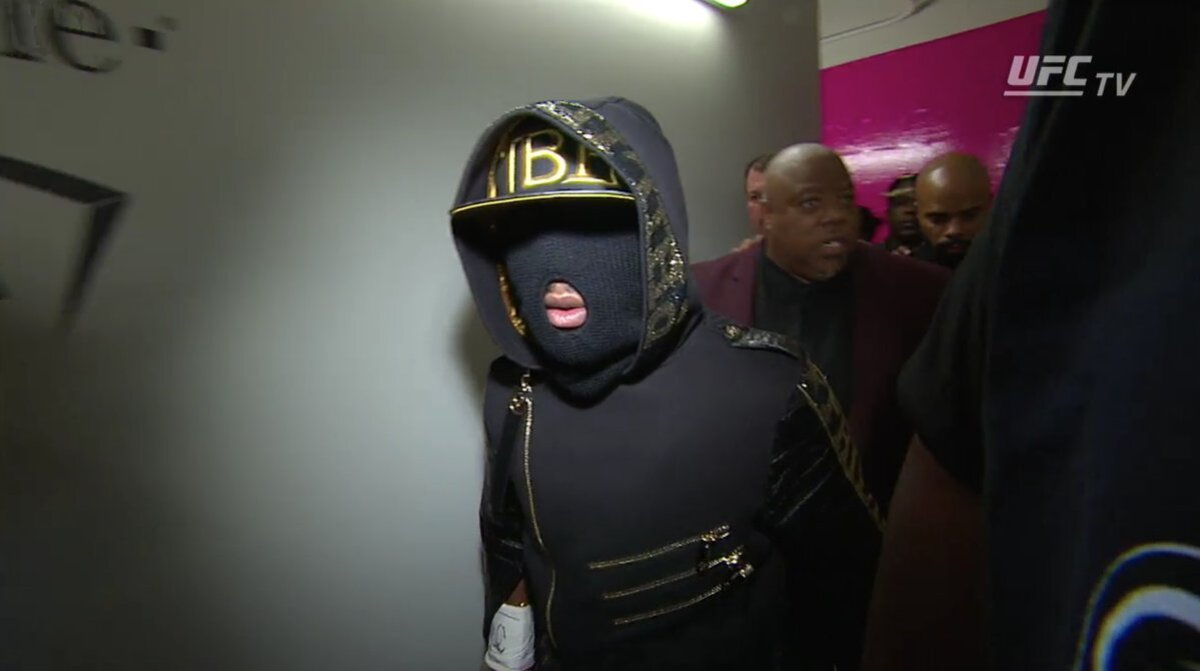 MAYWEATHER VS. MCGREGOR. Mult circ, mulți bani, box mai puțin » Mayweather obține a 50-a victorie, după ce arbitrul a oprit meciul cu McGregor în runda a zecea