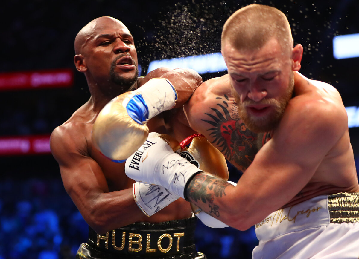 MAYWEATHER VS. MCGREGOR. Mult circ, mulți bani, box mai puțin » Mayweather obține a 50-a victorie, după ce arbitrul a oprit meciul cu McGregor în runda a zecea