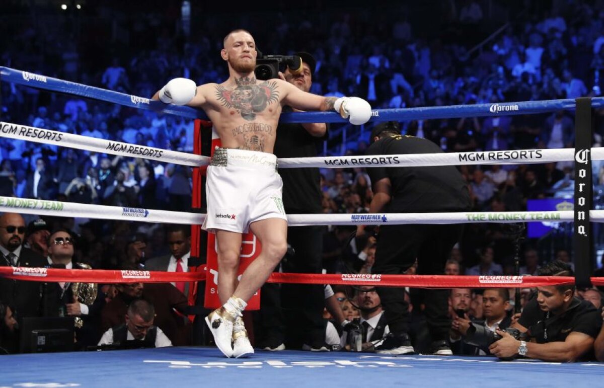 MAYWEATHER VS. MCGREGOR. Mult circ, mulți bani, box mai puțin » Mayweather obține a 50-a victorie, după ce arbitrul a oprit meciul cu McGregor în runda a zecea