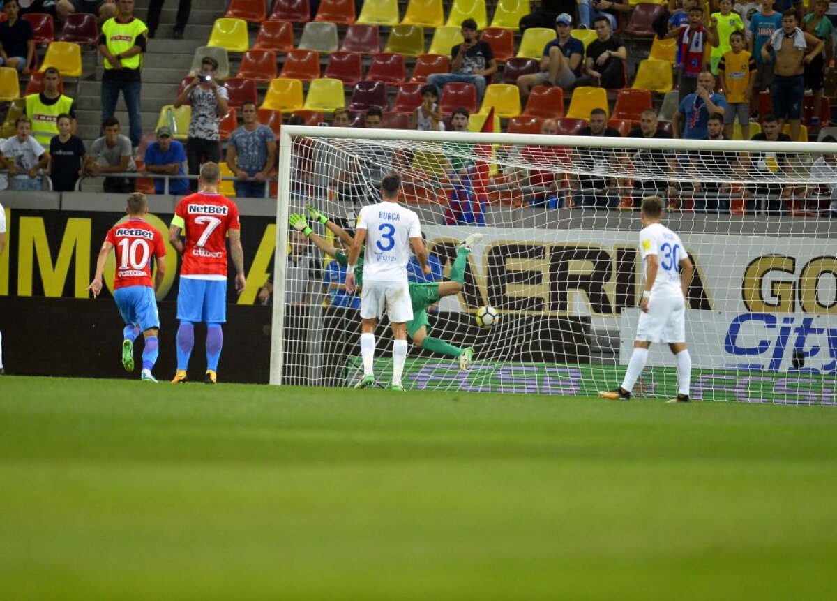 VIDEO+FOTO FCSB câștigă la pas partida cu FC Botoșani, scor 2-0, și se apropie de CFR Cluj