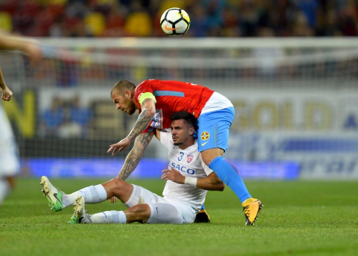 VIDEO+FOTO FCSB câștigă la pas partida cu FC Botoșani, scor 2-0, și se apropie de CFR Cluj