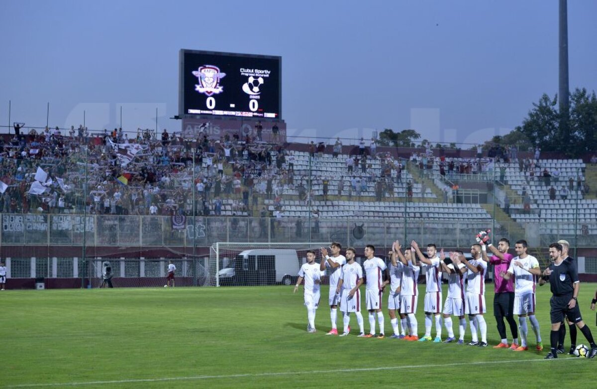 VIDEO+FOTO » 7000 de oameni pe Giulești! Rapid e primul lider al Ligii a 4-a: victorie cu două cifre la debut