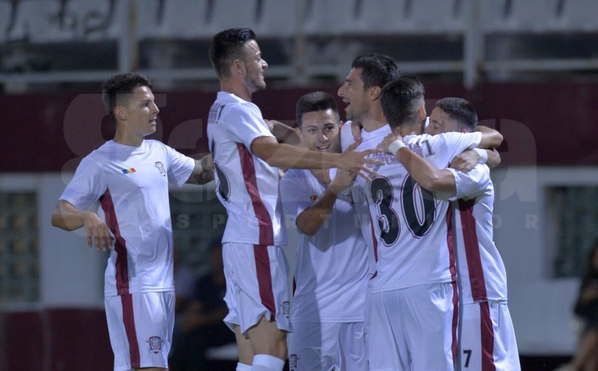 VIDEO+FOTO » 7000 de oameni pe Giulești! Rapid e primul lider al Ligii a 4-a: victorie cu două cifre la debut