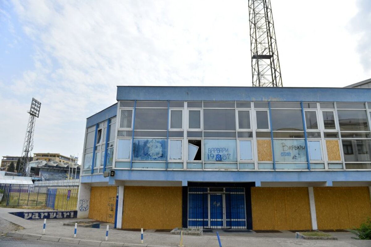 Corespondență din Podgorica // FOTO Stadionul pe care se va juca Muntenegru - România bate Arena Națională » Dărăpănat, dar exploatat la maximum!