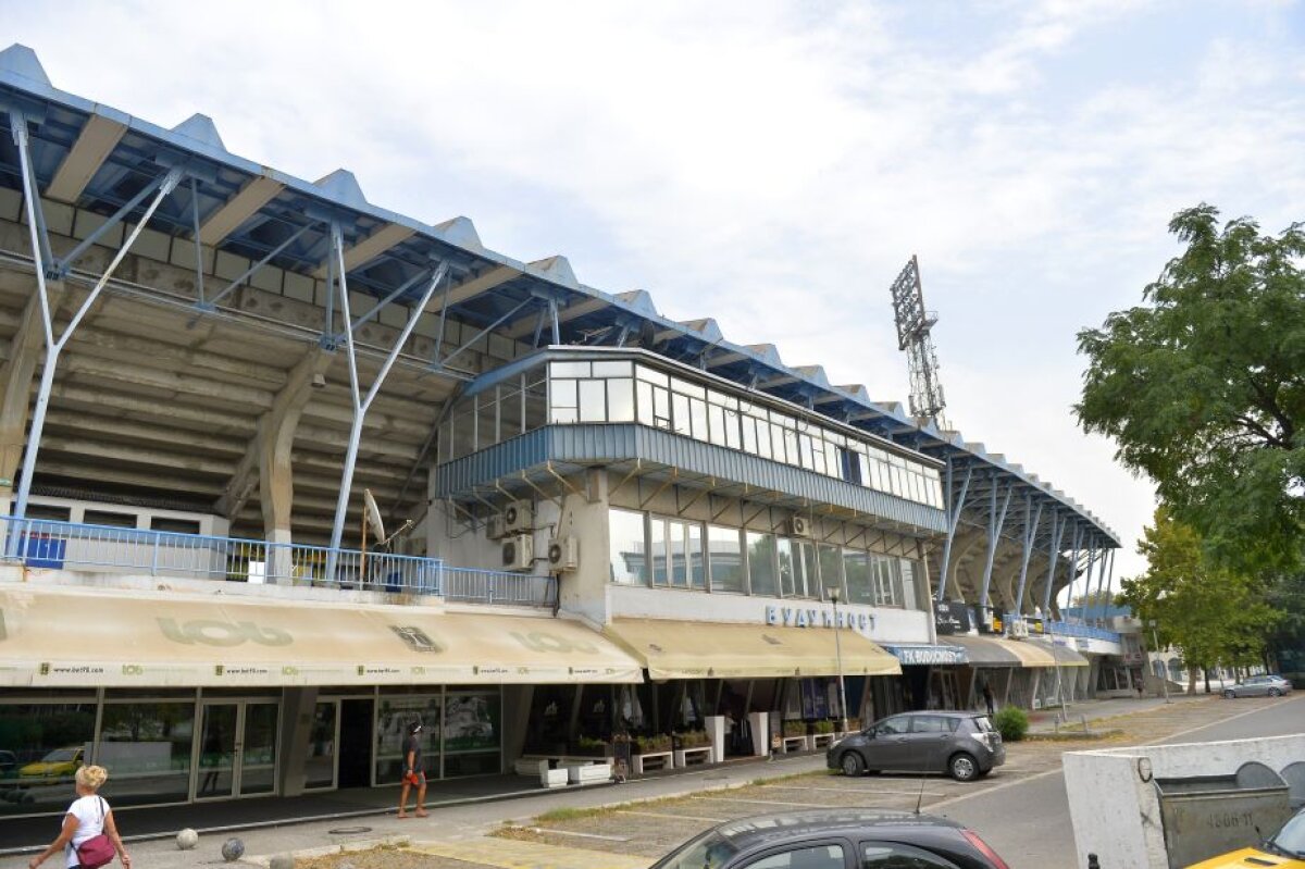 Corespondență din Podgorica // FOTO Stadionul pe care se va juca Muntenegru - România bate Arena Națională » Dărăpănat, dar exploatat la maximum!