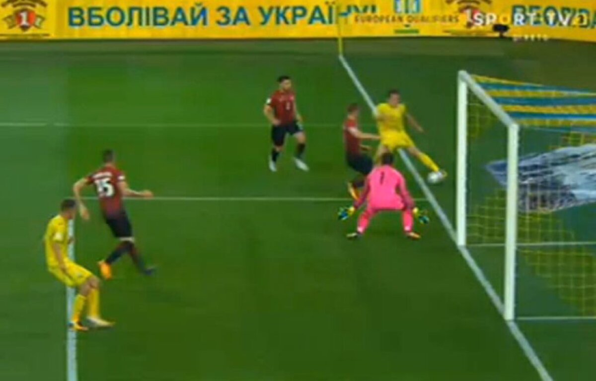 VIDEO+FOTO Japcă la debut! Turcia lui Mircea Lucescu a luat două goluri de la Ucraina din greșeli de arbitraj