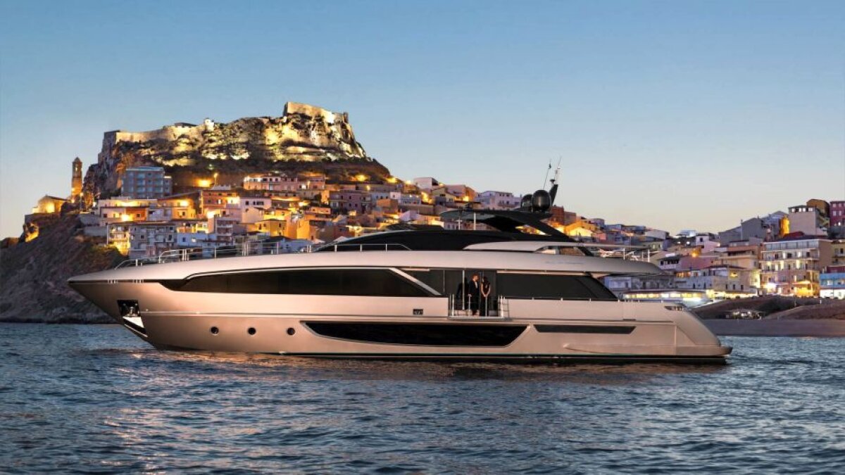 GALERIE FOTO Bijuteria de lux pe care Zlatan Ibrahimovici e gata să dea 8 milioane de euro » Imagini incredibile