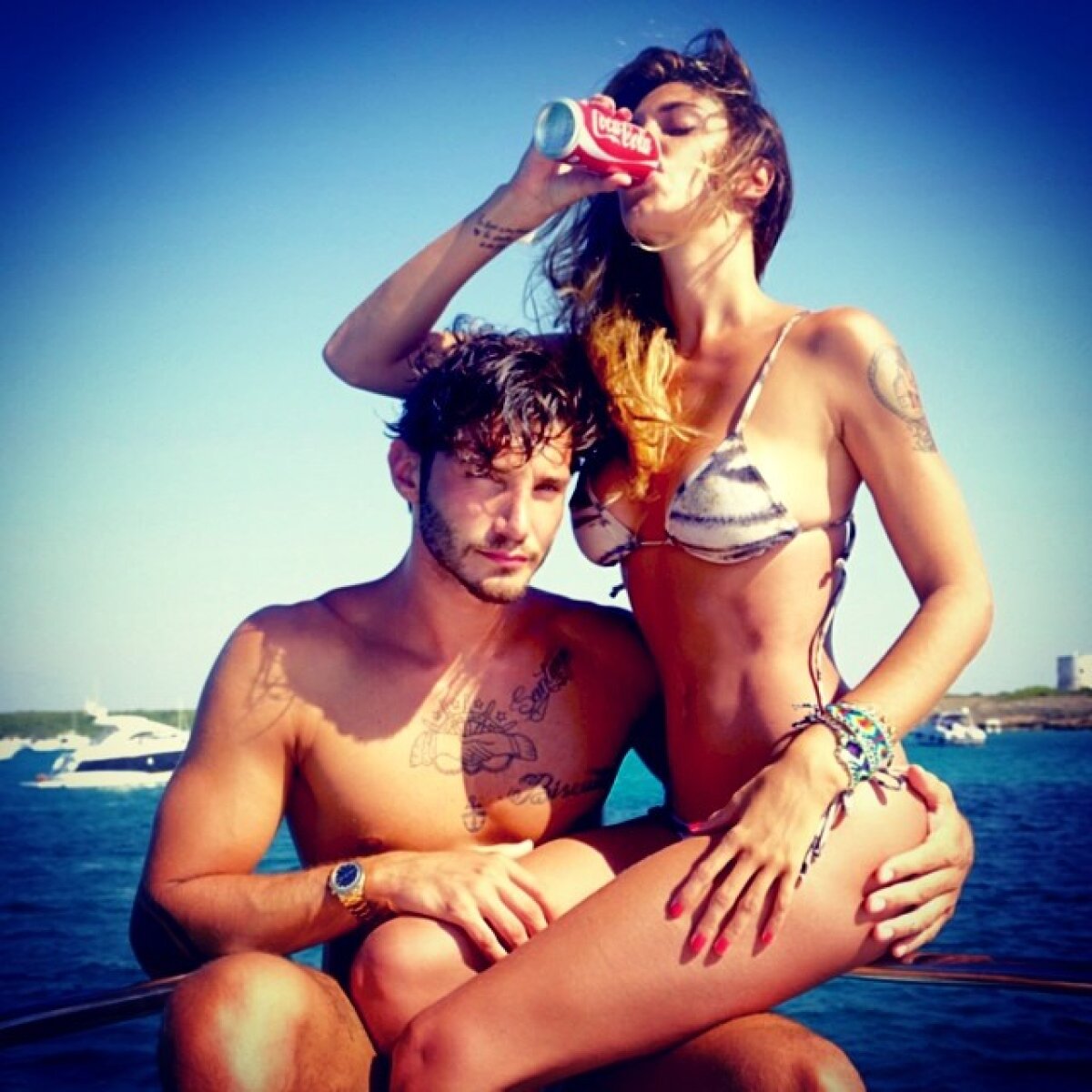 FOTO A renunțat la haine » Un fotomodel celebru surprinde cu o poză-șoc pe Instagram