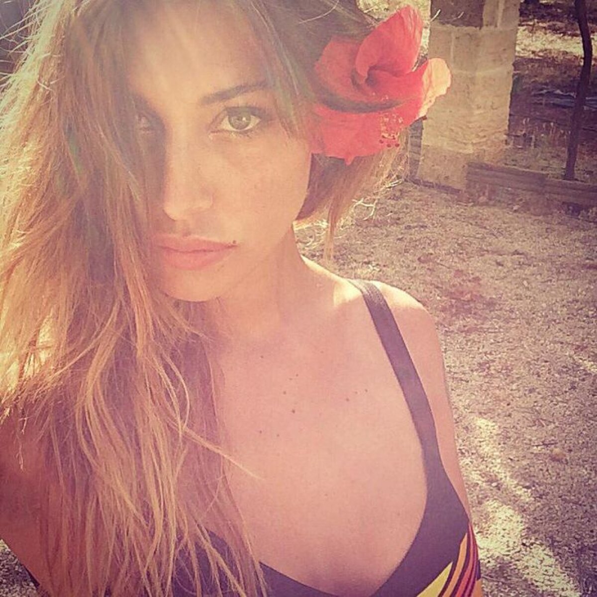 FOTO A renunțat la haine » Un fotomodel celebru surprinde cu o poză-șoc pe Instagram