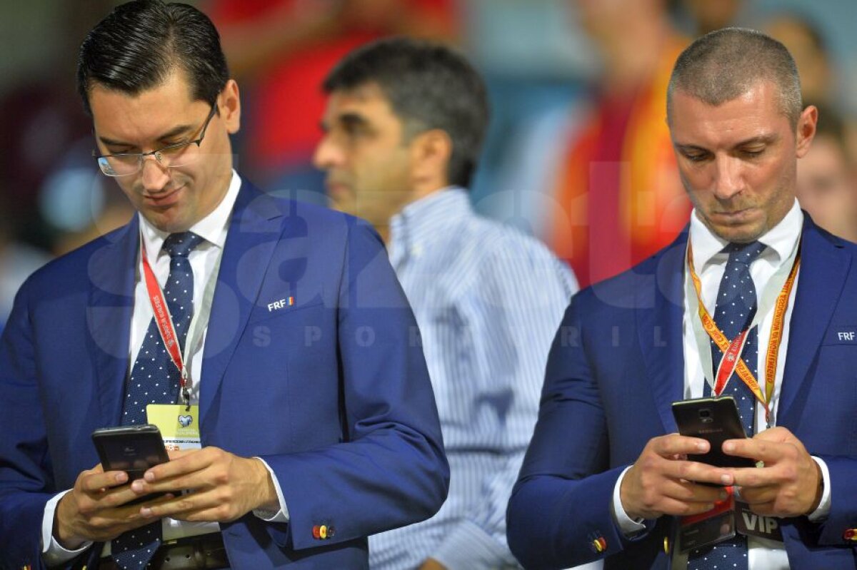 FOTO Două imagini surprinzătoare în loja oficialilor FRF! Cum au fost surprinși Burleanu, Radu Vișan și Vasile Dâncu