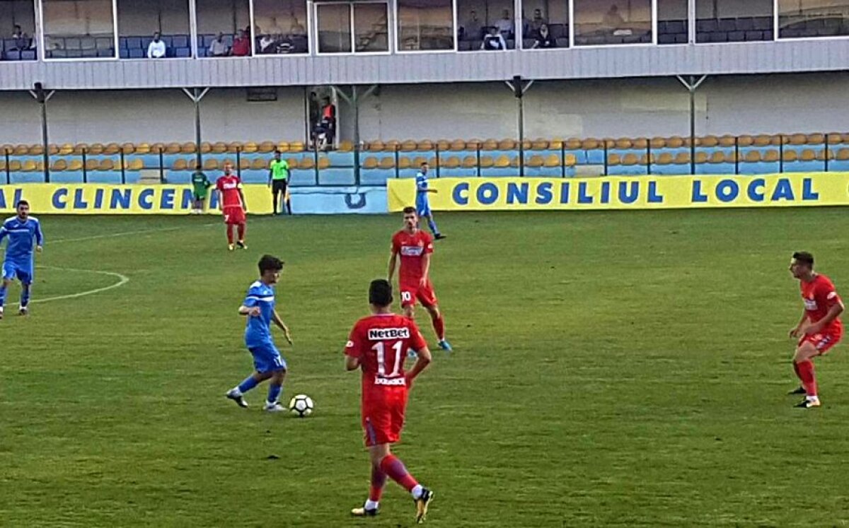 FOTO FCSB, victorie categorică în amicalul cu Clinceni » A impresionat puștiul de 18 ani pe care Becali a dat 400.000 de euro: "Dică, nu-l mai scoate din echipă!"