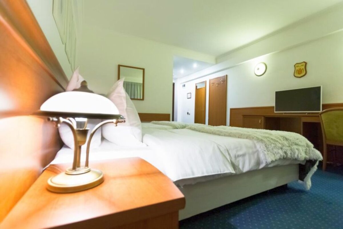 GALERIE FOTO Iată cum arată pensiunea din Poiana Brașov pe care Simona Halep ar fi dat 2 milioane de euro 