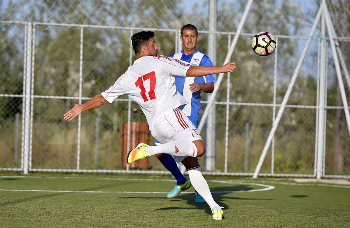 VIDEO+FOTO Imagini memorabile și faze amuzante la Târgoviște » Cornel Dinu, din nou pe banca lui Dinamo + Marica, ținta ironiilor: "Ai greșit culorile!" 