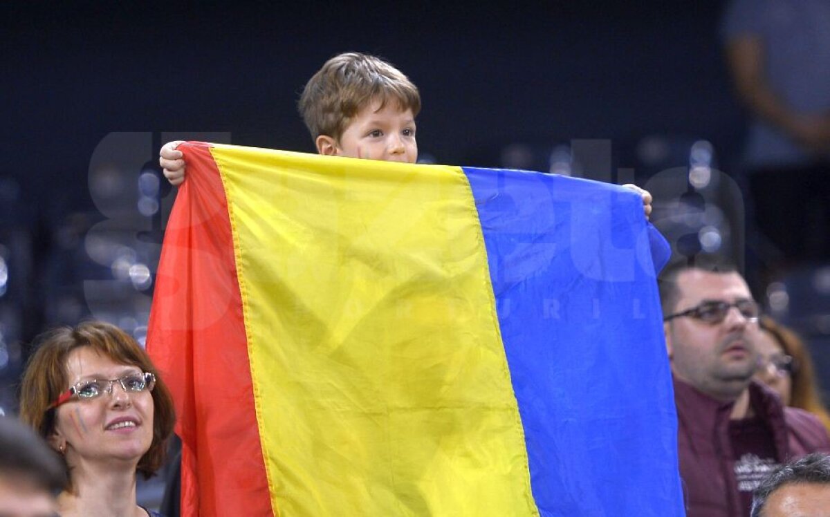GALERIE FOTO Final în România - Muntenegru, 69-86: perfomanță ISTORICĂ reușită de un jucător român! » Nimeni nu mai reușise asta din 1993