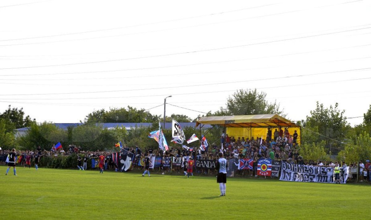 VIDEO+FOTO » Steaua și Rapid au câștigat în etapa a 2-a din Liga a 4-a! Giuleștenii s-au chinuit în meciul de astăzi