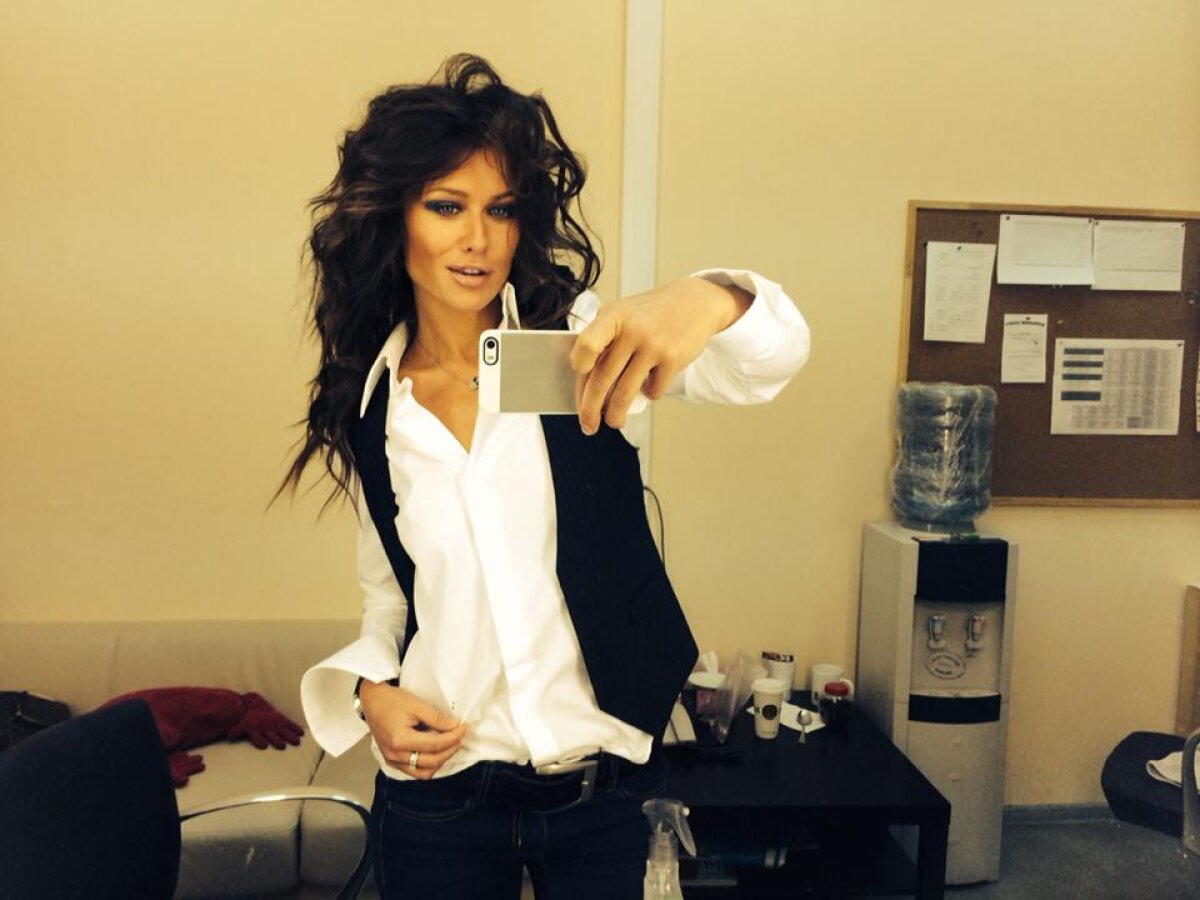 FOTO Invidiat pentru Anna » Un celebru jucător de hochei are cea mai superbă iubită 