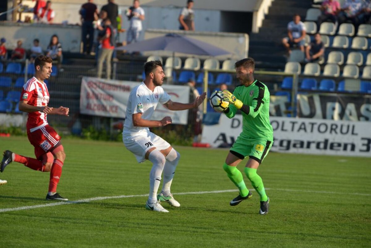 VIDEO+FOTO FC Voluntari învinge Sepsi, scor 3-0 » Tudorie a reușit primul hattrick al acestui sezon!