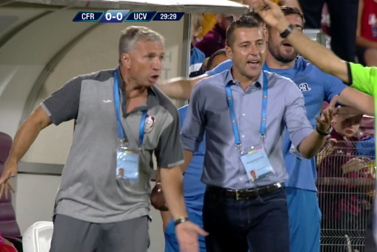 FOTO Dan Petrescu a fost trimis în tribune la meciul cu CSU Craiova după doar 30 de minute de joc! 