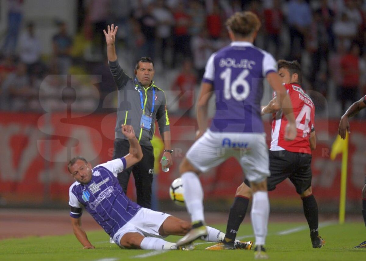 FOTO + VIDEO Dinamo - ACS Poli 1-2: Popa la națională! » Tehnicianul timișorenilor i-a învins, în etape consecutive, pe pretendenții la banca României, Petrescu și Contra, și i-a trimis pe "câini" în play-out