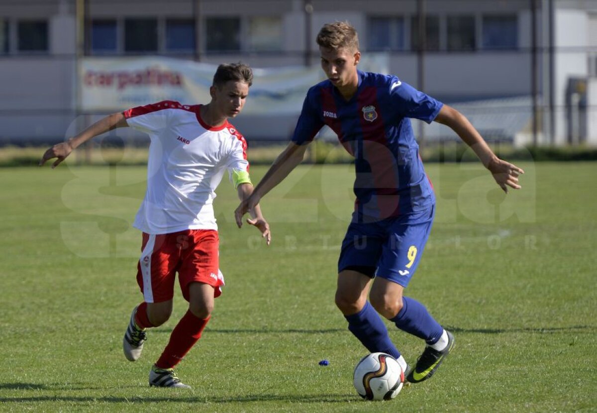 FOTO + VIDEO Victorie impresionantă reușită de CSA Steaua în Cupa României » Echipa Armatei s-a impus cu 28-0