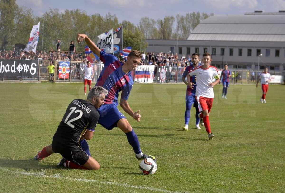 FOTO + VIDEO Victorie impresionantă reușită de CSA Steaua în Cupa României » Echipa Armatei s-a impus cu 28-0