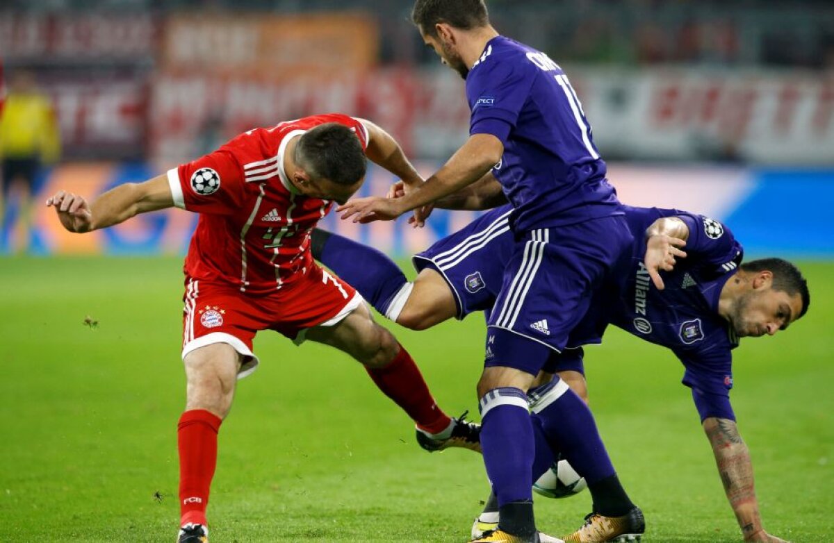 FOTO + VIDEO S-au încheiat primele meciuri din grupele Ligii! Stanciu și Chipciu n-au rezistat pe Allianz Arena, United și Chelsea au câștigat clar + Recital PSG cu Celtic