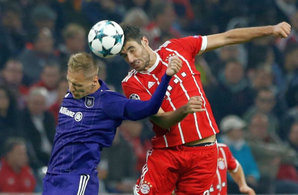 FOTO + VIDEO S-au încheiat primele meciuri din grupele Ligii! Stanciu și Chipciu n-au rezistat pe Allianz Arena, United și Chelsea au câștigat clar + Recital PSG cu Celtic