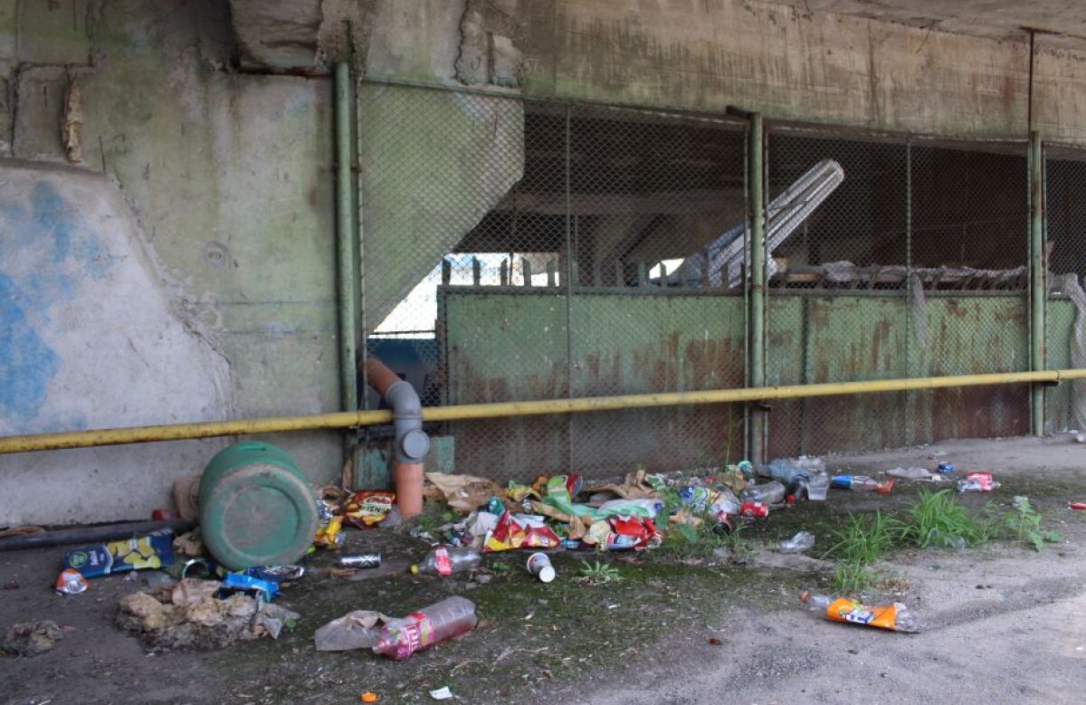 FOTO » Arena "vampirilor albaștri", de pe care granzii din Capitală plecau cu coada între picioare, a devenit un stadion-fantomă