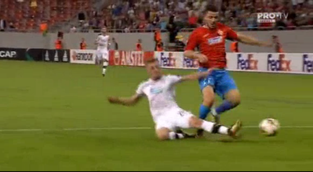 GALERIE FOTO Penalty eronat primit de FCSB » Budescu a deschis scorul dintr-un "11 metri" inexistent