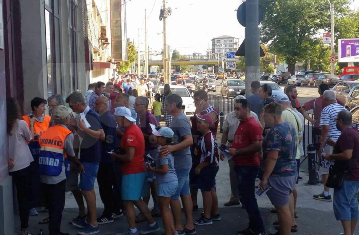 FOTO + VIDEO În fața a 5.000 de suporteri, Rapid a câștigat derby-ul cu Dinamo din Liga a 4-a, 2-0