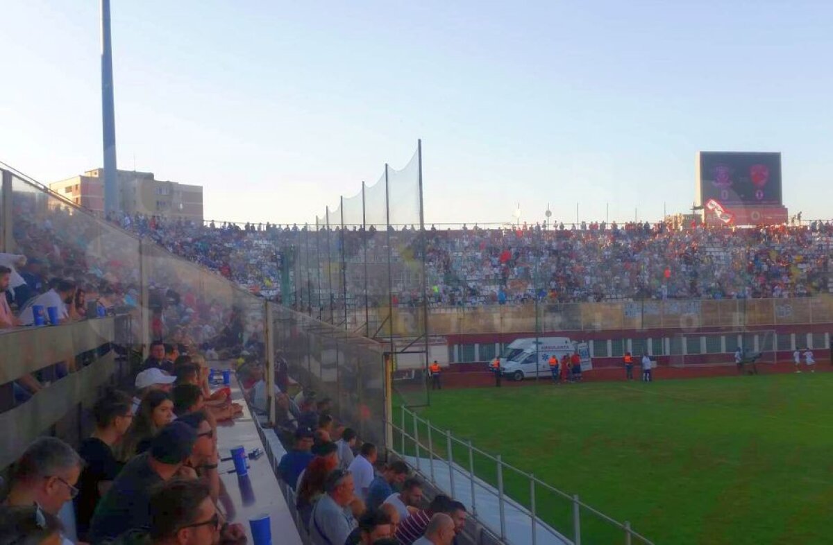 FOTO + VIDEO În fața a 5.000 de suporteri, Rapid a câștigat derby-ul cu Dinamo din Liga a 4-a, 2-0