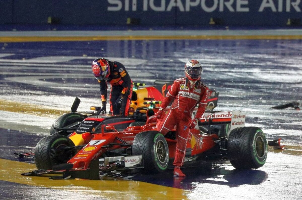 VIDEO + FOTO » Hamilton câștigă MP de la Singapore! Cursă nebună: ambii piloți Ferrari au abandonat după prima curbă