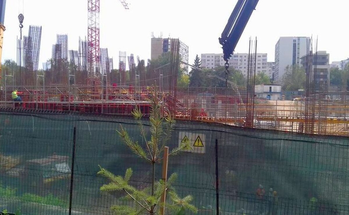 GALERIE FOTO În ce stadiu sunt lucrările de la patinoarul Flamaropol + Când se va finaliza proiectul