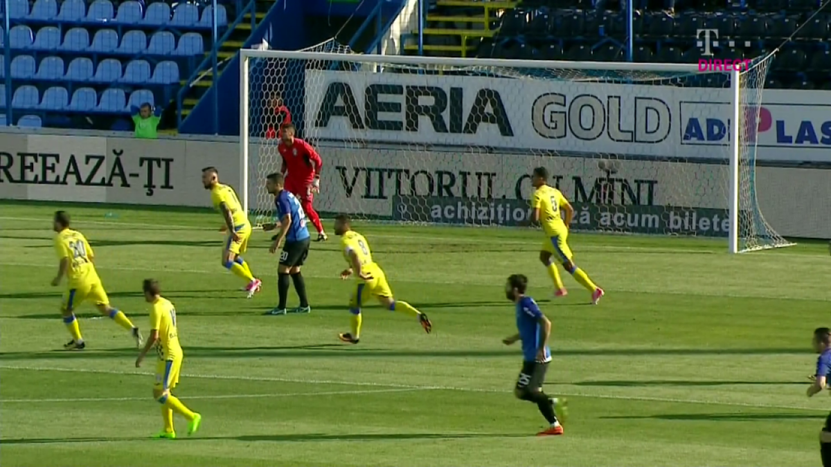 VIDEO + FOTO Etapa marilor ratări în Liga 1 » Țucudean, reluare catastrofală dintr-o poziție excelentă 