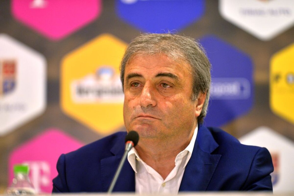 VIDEO + FOTO Cosmin Contra pregătește prima lovitură ca selecționer! Vrea să readucă un stranier important la lot + Burleanu recunoaște: "Ei doi au fost antrenorii cu care s-a discutat" » Ce staff va avea "Guriță"