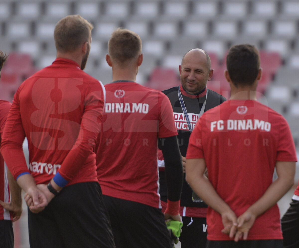 VIDEO + FOTO Vasile Miriuță, emoționat la prima conferință la Dinamo: "Doar când mi s-au născut băiatul și fetița m-am bucurat atât de mult" » Cadoul pe care i l-au făcut fanii
