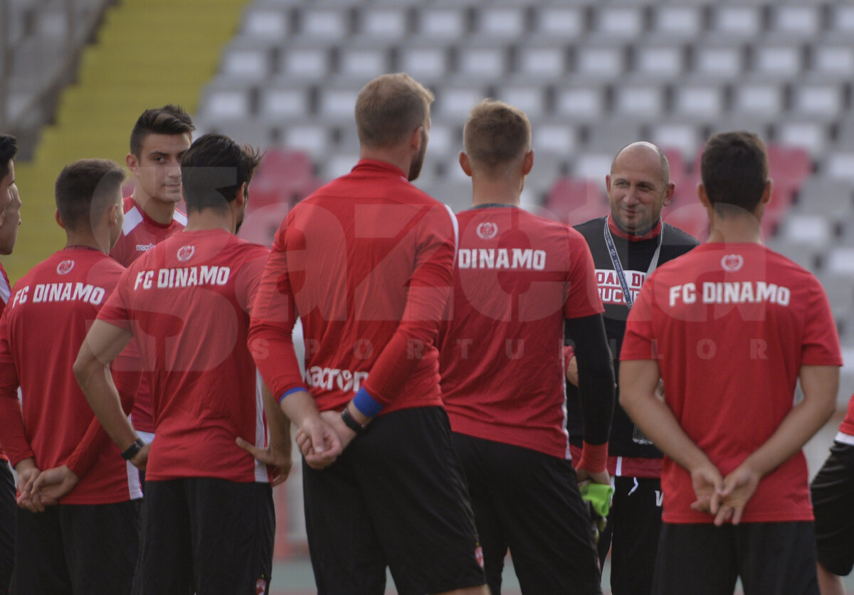 VIDEO + FOTO Vasile Miriuță, emoționat la prima conferință la Dinamo: "Doar când mi s-au născut băiatul și fetița m-am bucurat atât de mult" » Cadoul pe care i l-au făcut fanii