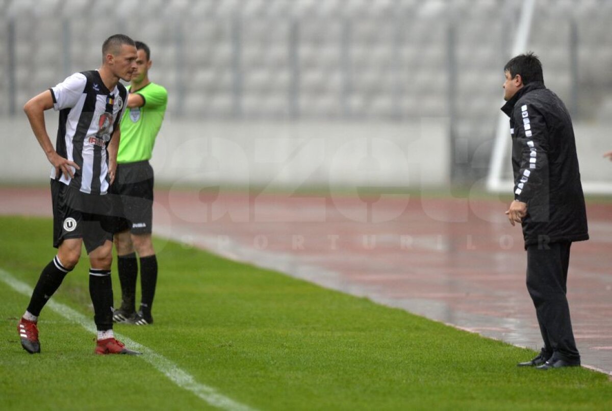 FOTO Adrian Falub a revenit cu victorie pe banca lui U Cluj » George Florescu era să se bată cu un adversar, apoi s-a certat cu antrenorul