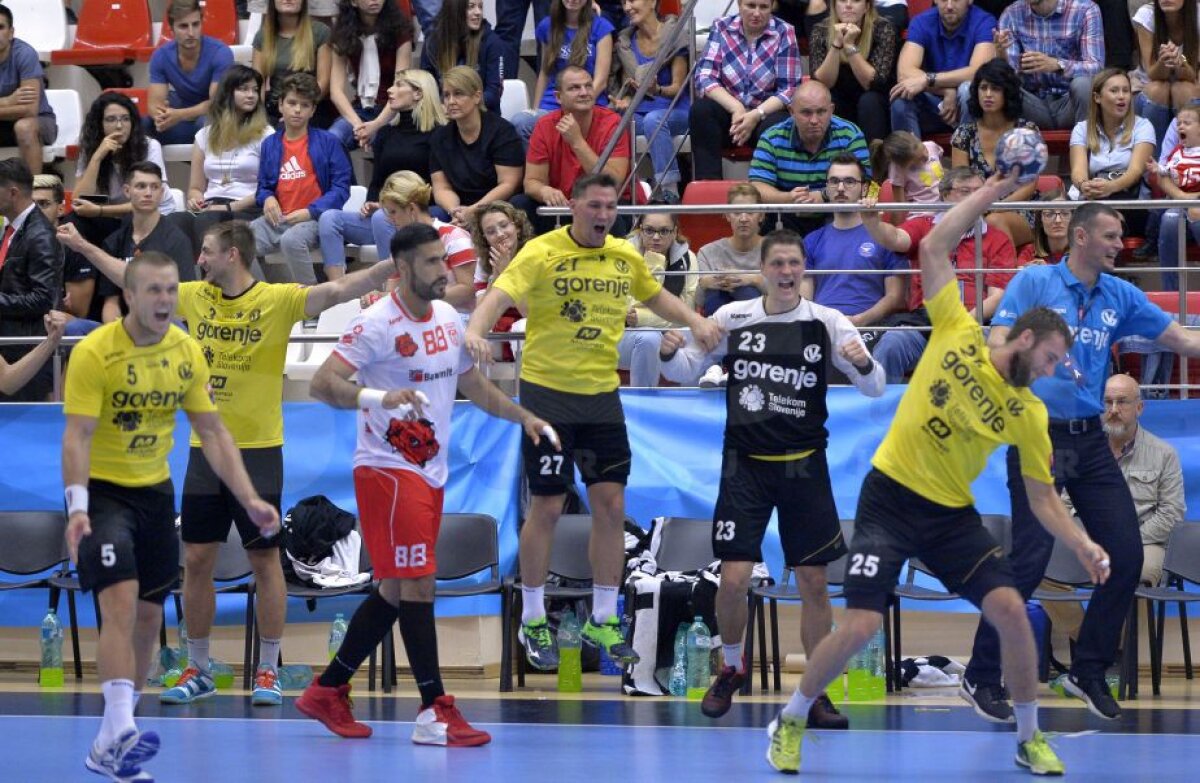 FOTO A doua înfrângere pentru Dinamo în grupele Ligii Campionilor la handbal masculin » "Câinii" au pierdut la limită cu slovenii de la Gorenje Velenje