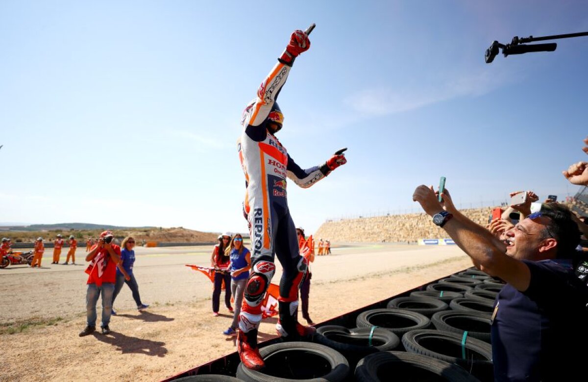 GALERIE FOTO » MotoGP » Victorie importantă a lui Marc Marquez, în Aragon, și cursă de excepție pentru Valentino Rossi, la 24 de zile după operație