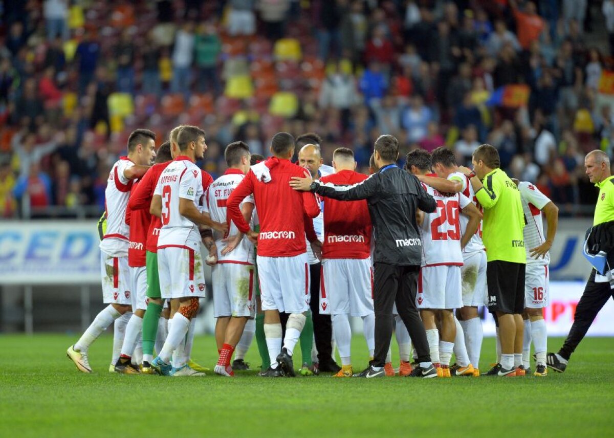 FCSB - Dinamo 1-0 // FOTO Ce nu s-a văzut la TV » Discuție aprinsă MM - Miriuță, ce a făcut Bokila cu tricoul și cum au sărbătorit steliștii