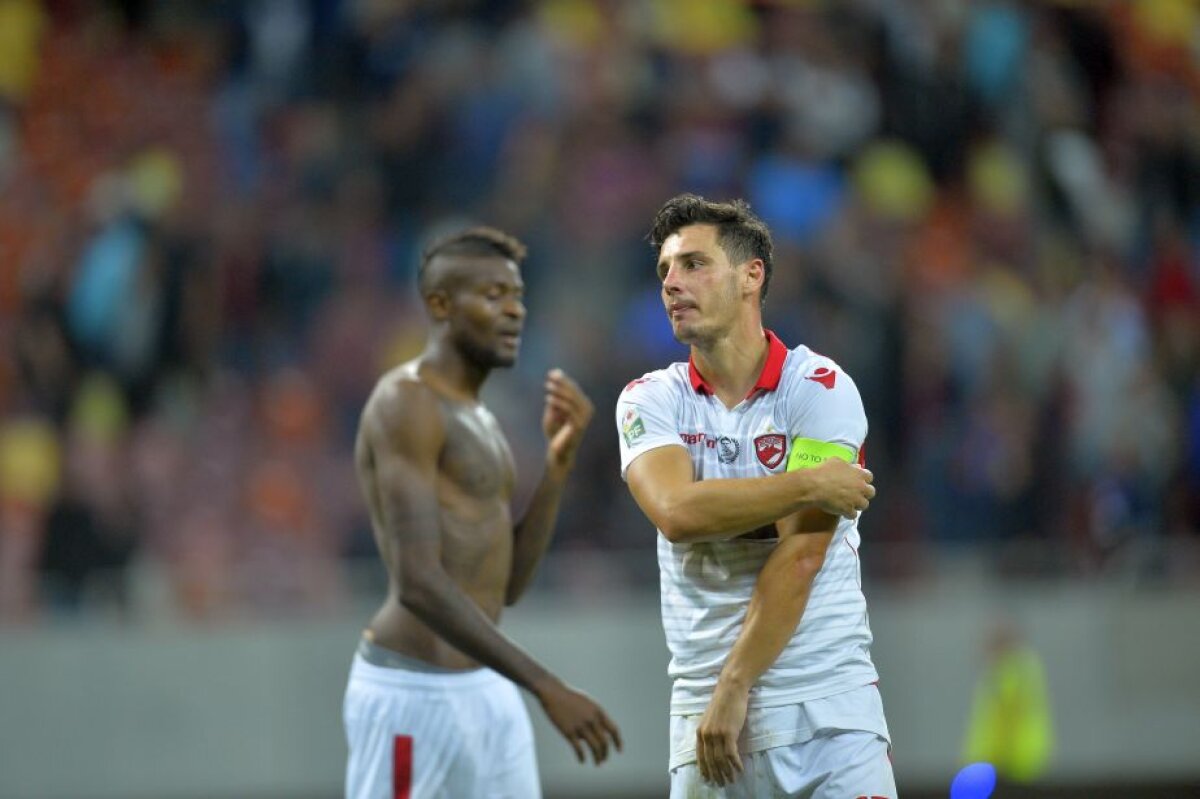 FCSB - Dinamo 1-0 // FOTO Ce nu s-a văzut la TV » Discuție aprinsă MM - Miriuță, ce a făcut Bokila cu tricoul și cum au sărbătorit steliștii