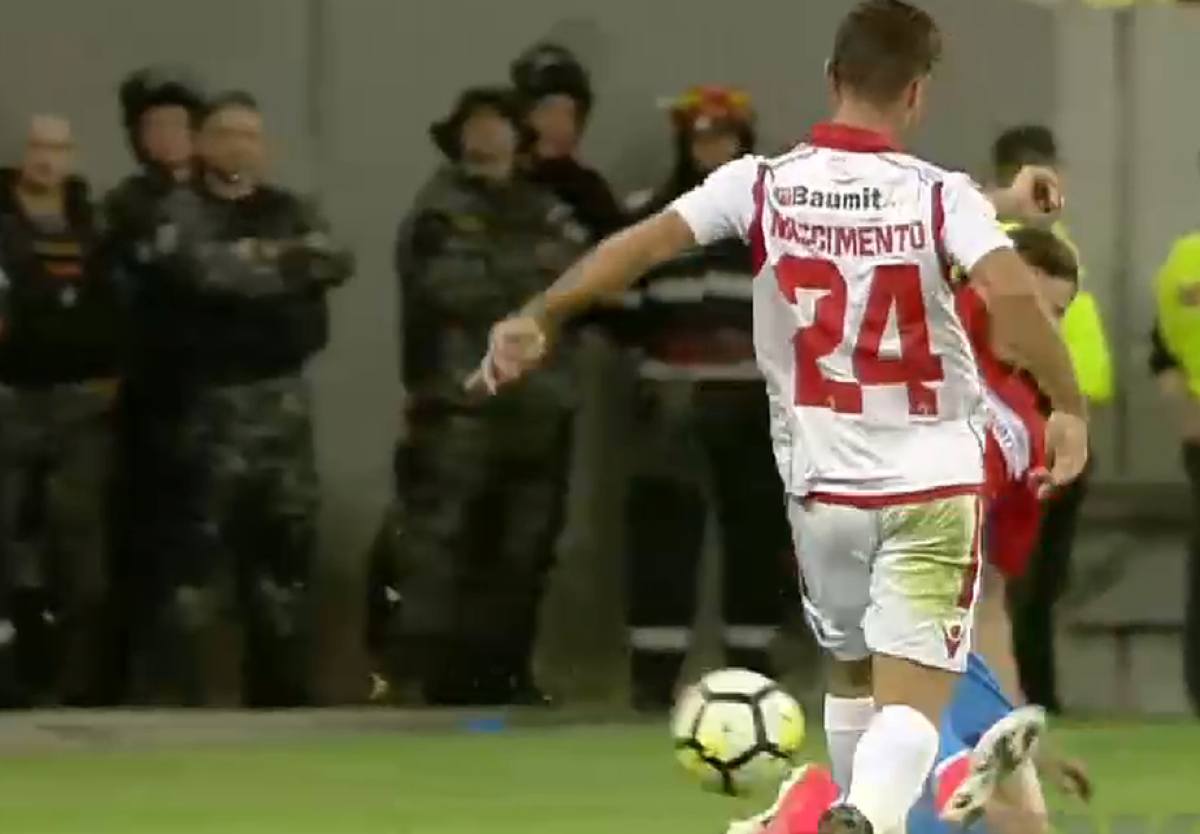 GALERIE FOTO FCSB  - Dinamo 1-0 // Greșeală uriașă a lui Istvan Kovacs în derby: FCSB trebuia să rămână în "10"